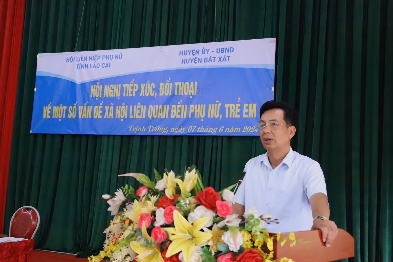 lãnh đạo huyện bát xat phat biểu.jpg