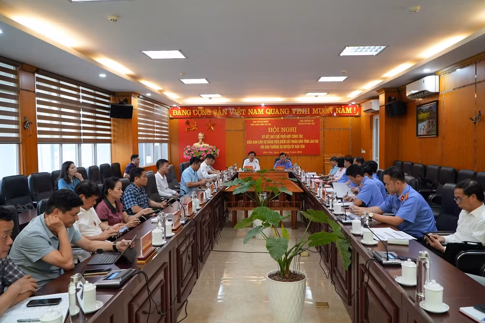 Quang cảnh buổi lễ ký kết (1).JPG