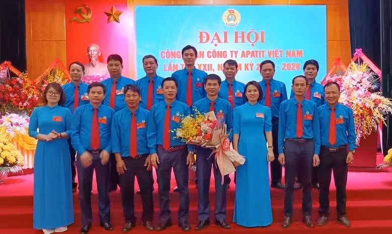 Ban Chấp hành Công đoàn Công ty Apatit khóa XXII, nhiệm kỳ 2023 - 2028..jpg