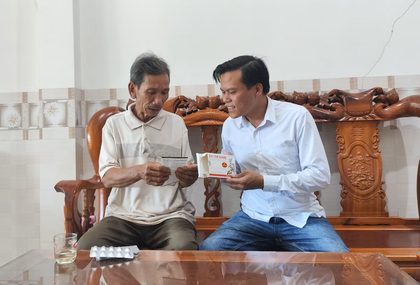 thuốc 1.jpg