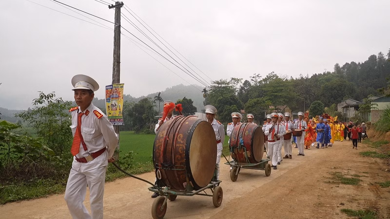 Lễ hội 2.jpg