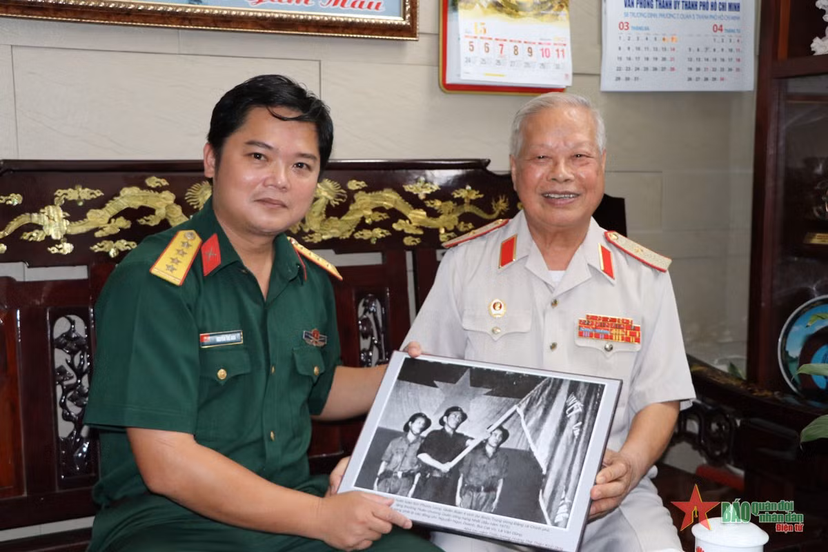 Hơn 120 ngày đêm “đấu trí” với nội các Sài Gòn sau giải phóng