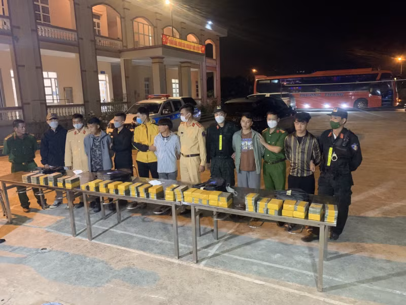  Phá đường dây ma túy xuyên quốc gia cực “khủng” thu giữ 115 bánh heroin -0