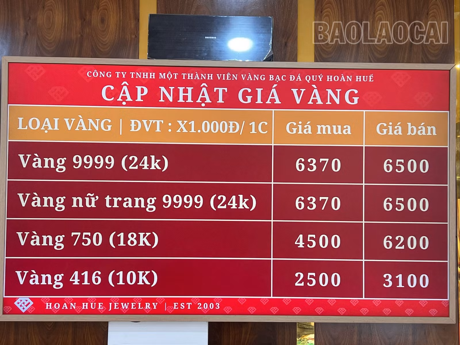 giá vàng tại hoàn huế.jpg