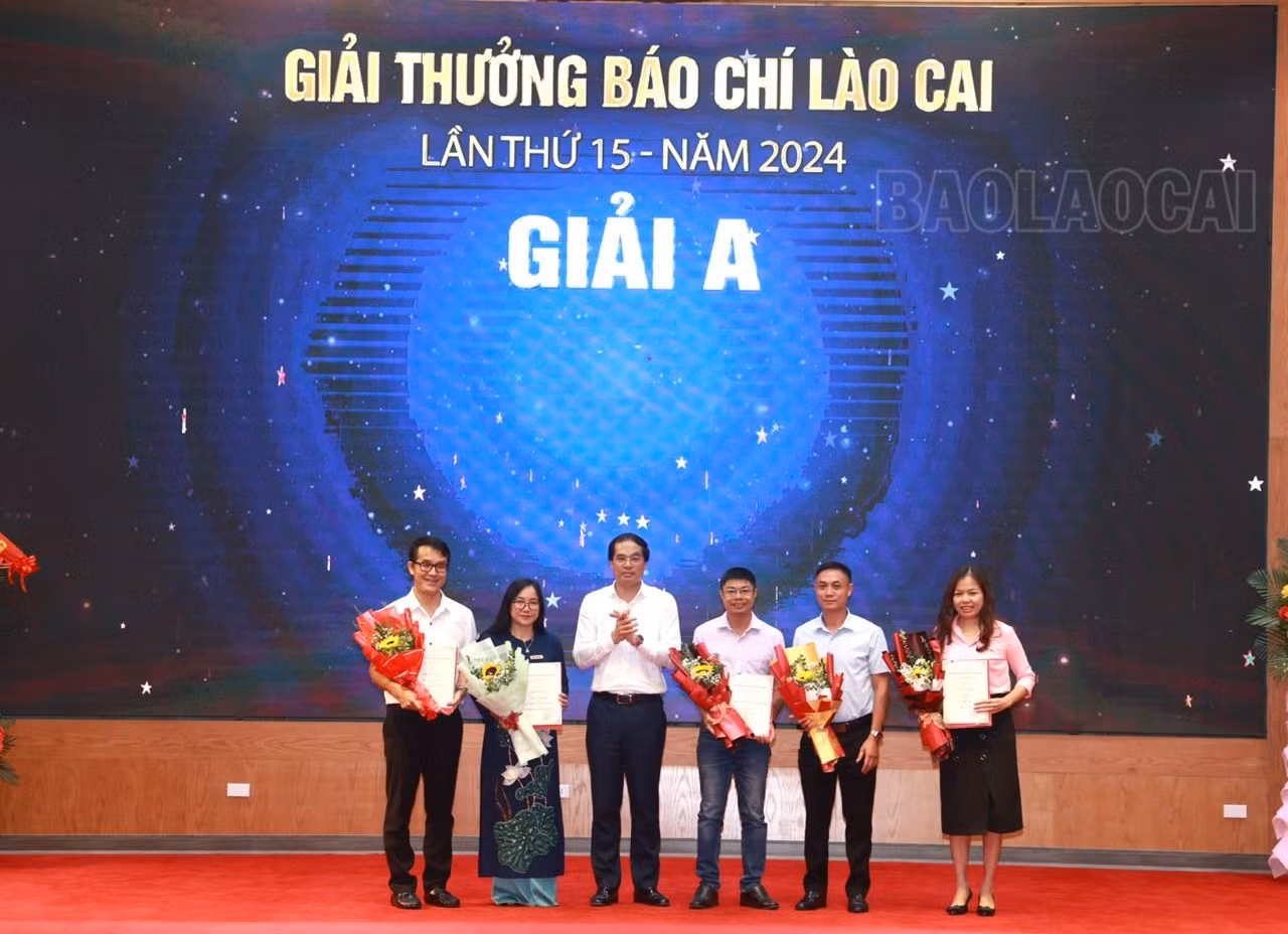 giải A.jpg