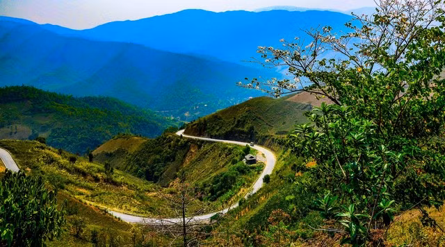 Đèo Pha Đin, tỉnh Điện Biên.