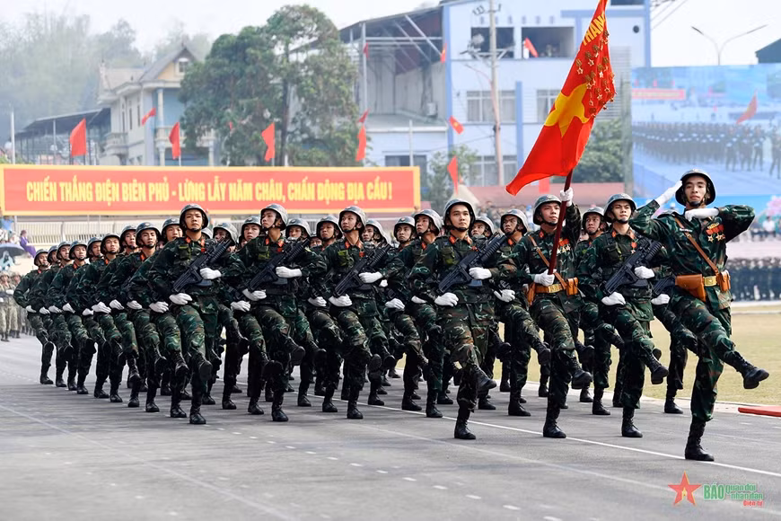 Khối chiến sĩ lục quân.