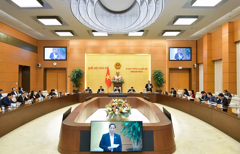 Phiên họp thứ 31 của Ủy ban Thường vụ Quốc hội. Ảnh: quochoi.vn