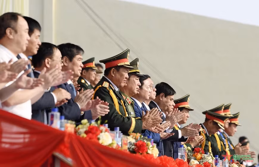 Các đại biểu tại chương trình tổng duyệt.