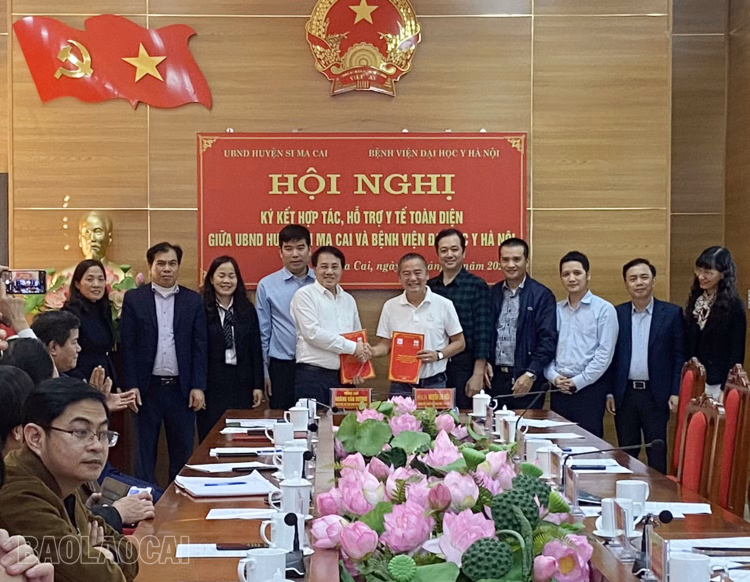 si-ma-cai-ky-ket-dai-hoc-y-ha-noi-1-6711.jpg