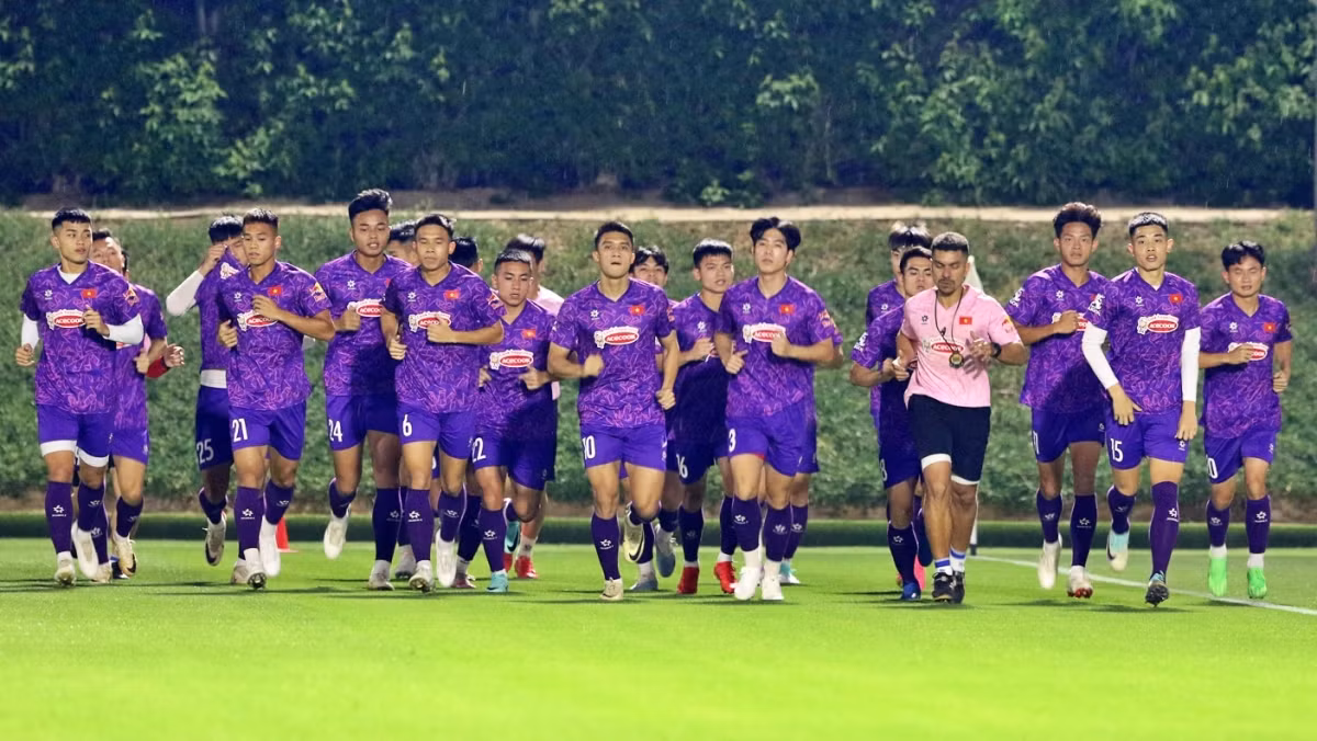 U23 Việt Nam tập buổi đầu trên đất Qatar (Ảnh: VFF).