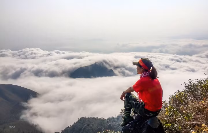 Ngồi xích đu ngắm biển mây độ cao trên 2000m: View sống ảo có 1-0-2 ở Tây Bắc - 6
