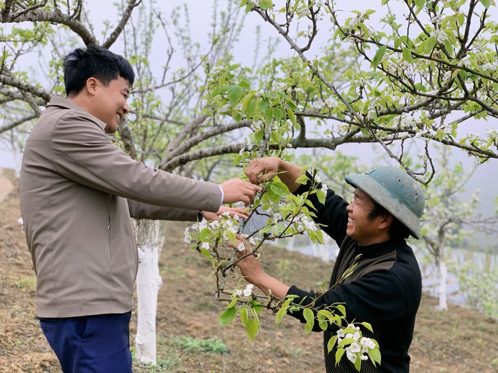 Từ Nghị quyết 06, cuộc sống của người dân tại các xã nghèo đang đổi thay từng ngày.jpeg