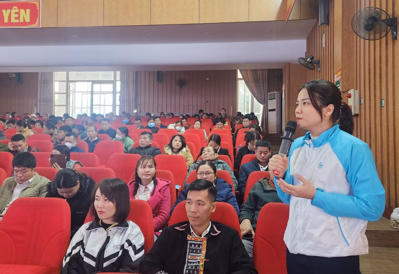 dai-bieu-thao-luan-tai-hoi-nghi-8563.jpg