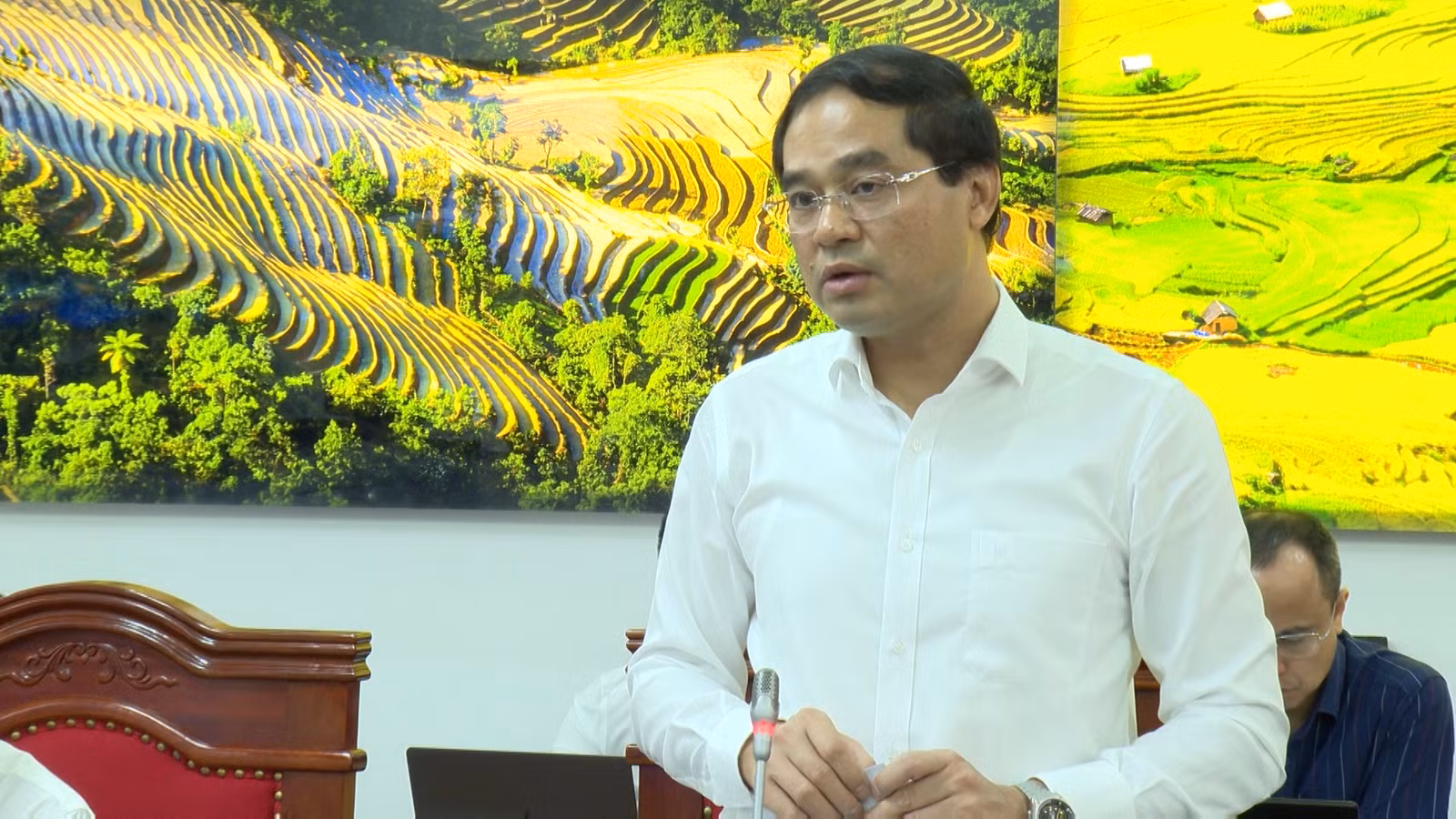 ANH CHU TICH.png