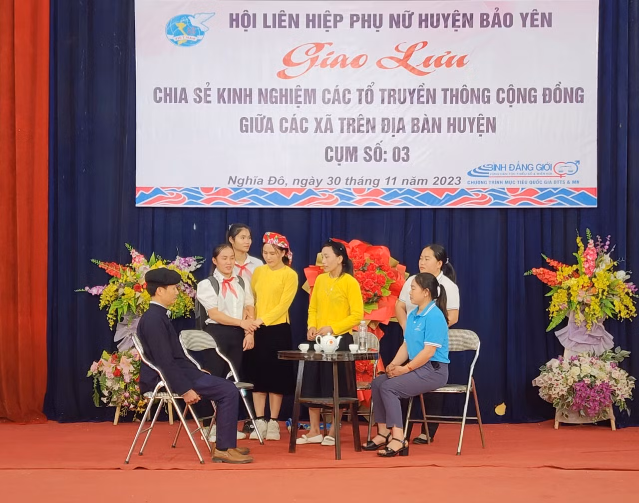 Phần thi tiểu phẩm đội xã Vĩnh Yên.jpg