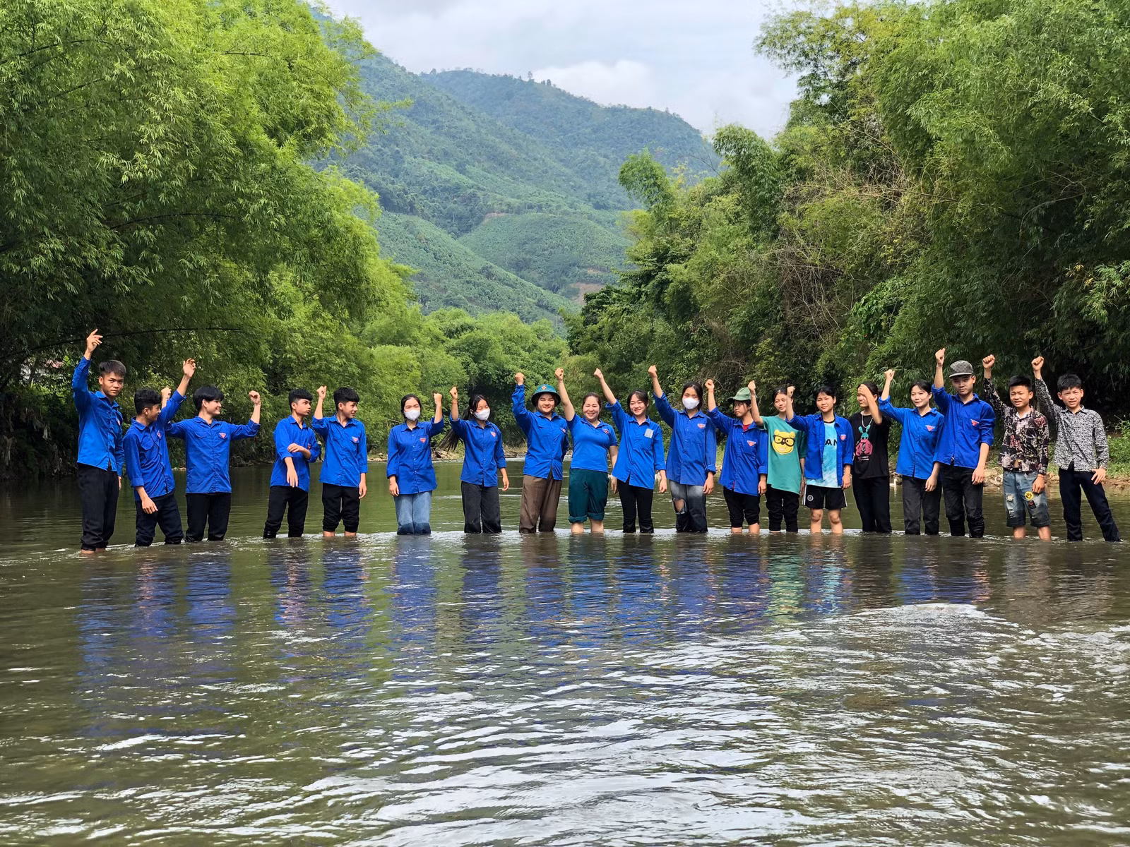 Lực lương đoàn viên, thanh niên Bảo Yên hưởng ứng phong trào..jpg
