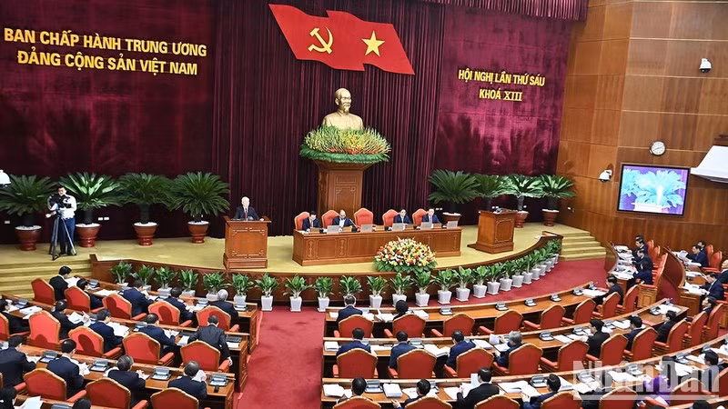 Quang cảnh Hội nghị lần thứ sáu Ban Chấp hành Trung ương Đảng khóa XIII. (Ảnh: ĐĂNG KHOA)