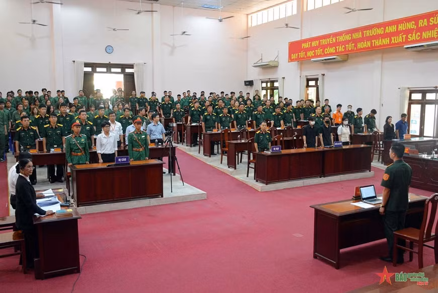 Toàn cảnh phiên tòa.