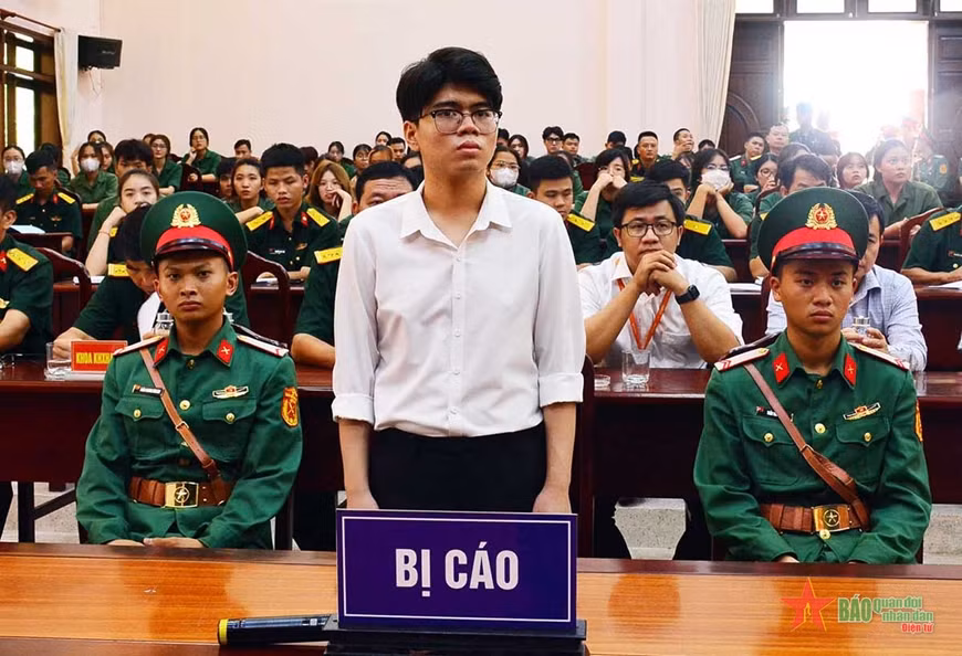 Bị cáo Nguyễn Lê Tấn Tài tại tòa.