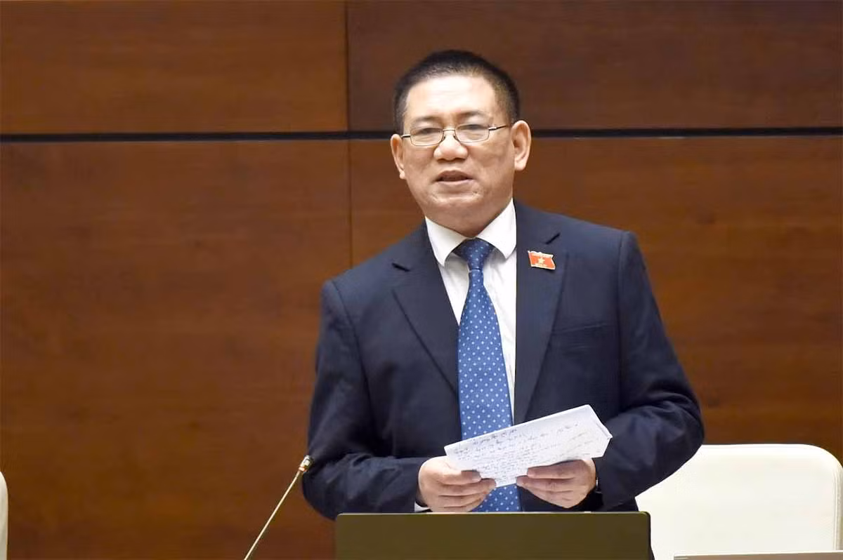 Bộ trưởng Bộ Tài chính Hồ Đức Phớc phát biểu.
