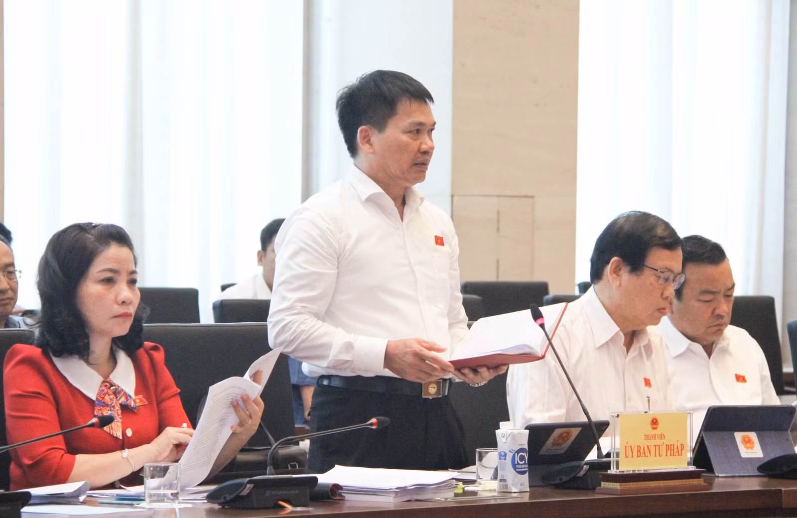 Đại biểu Dương Khắc Mai, Đoàn đại biểu Quốc hội tỉnh Đắk Nông.
