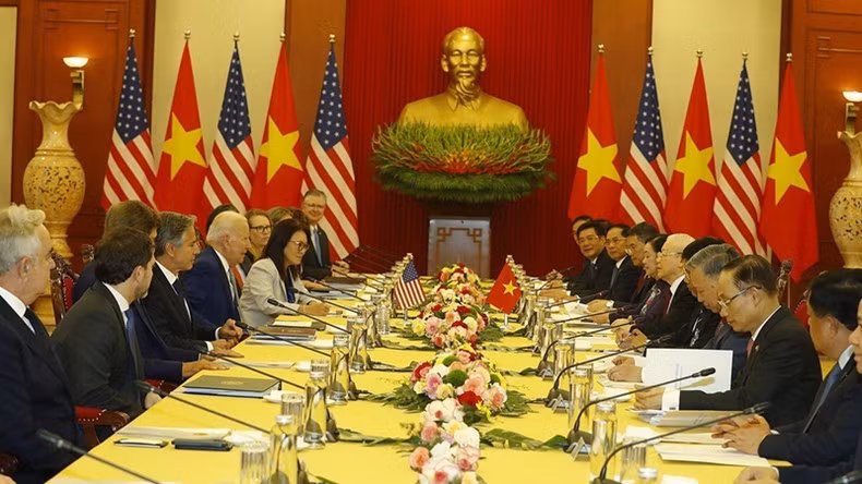 Tổng thống Hoa Kỳ Joe Biden nhấn mạnh chuyến thăm của ông tới Việt Nam có ý nghĩa lịch sử không chỉ đối với quan hệ hai nước, mà đối với khu vực Ấn Độ Dương-Thái Bình Dương và thế giới.