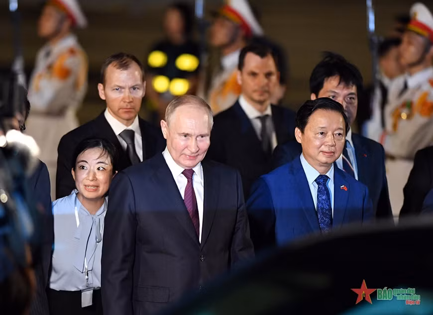 Chuyến thăm khẳng định sự coi trọng, ưu tiên hàng đầu của cả hai nước đối với nỗ lực làm sâu sắc thêm quan hệ đối tác chiến lược toàn diện Việt Nam - Nga.