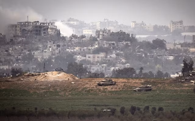 Xe tăng Israel Merkava chiếm lĩnh vị trí tại Dải Gaza vào ngày 29/10.