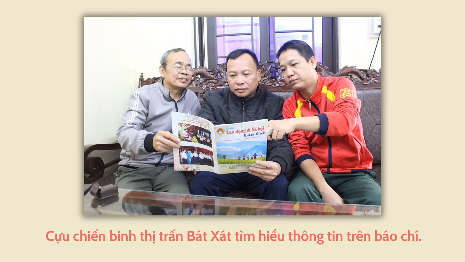 trang-xanh-duong-xanh-la-va-vang-anh-ghep-hien-dai-nguon-tai-nguyen-cho-nhan-vien-moi-bai-thuyet-trinh-ve-cong-ty5-260.png