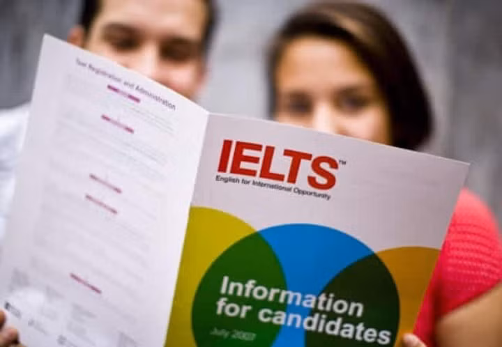 Việt Nam cho phép tổ chức thi lại một trong bốn kỹ năng IELTS cho thí sinh. (Ảnh minh hoạ)