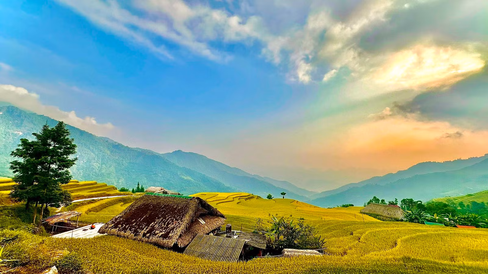 Một góc thôn Xà Phìn.