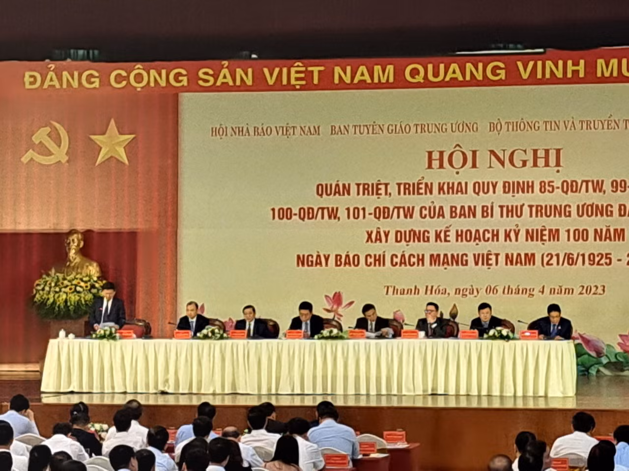 Xây dựng đội ngũ lãnh đạo cơ quan báo chí, xuất bản đáp ứng tình hình mới ảnh 2