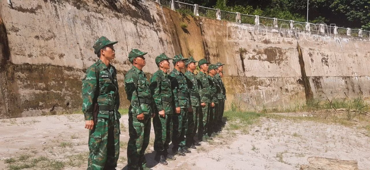 Các đơn vị biên phòng cũng bố trí lực lượng, tăng cường công tác tuần tra, kiểm soát bảo vệ biên giới.