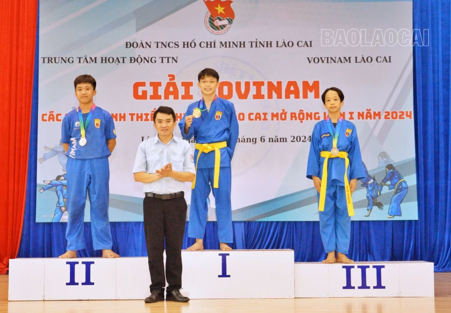 vo92.JPG