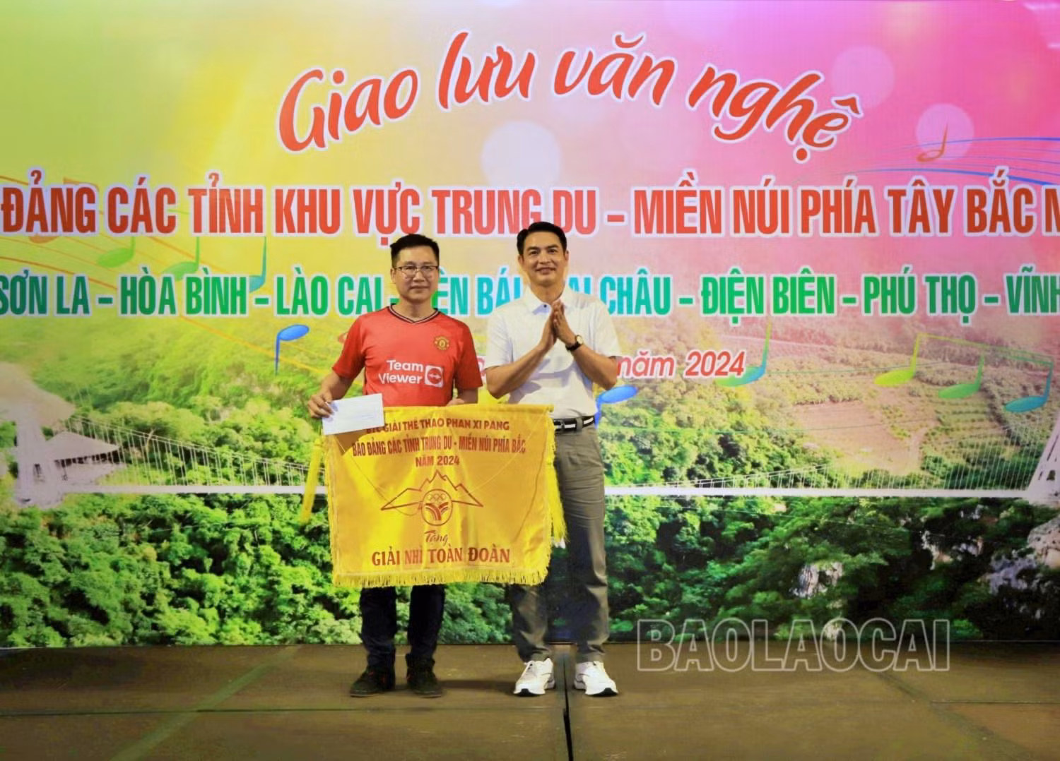 nhi toan doan.jpg