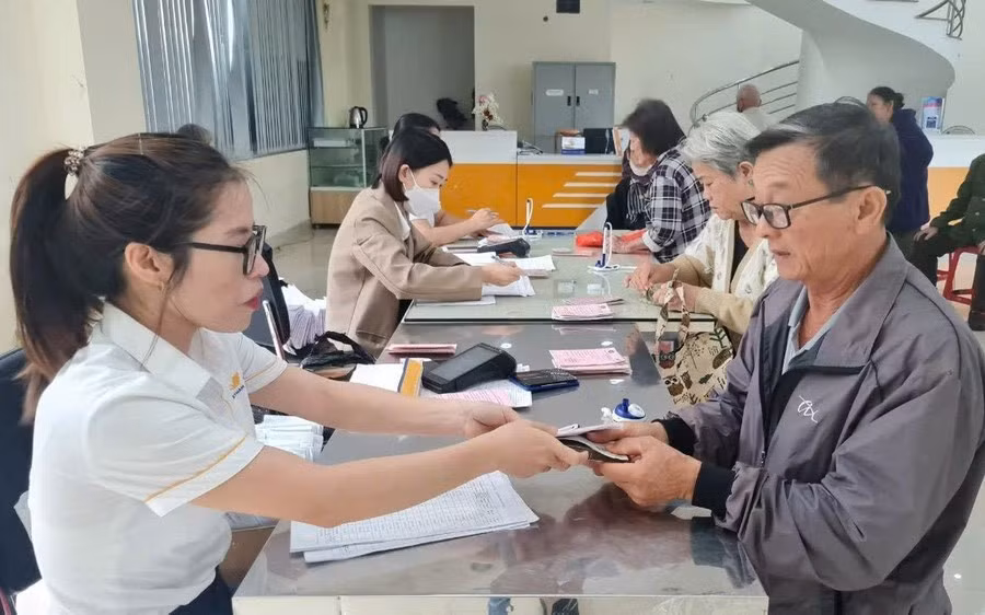Người về hưu mong muốn được tăng lương hưu 15% từ 1/7/2024.