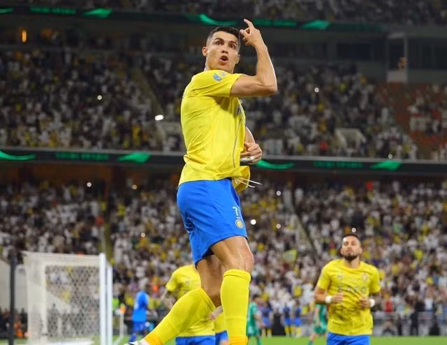Ronaldo tìm lại niềm vui và phong cách ăn mừng quen thuộc.