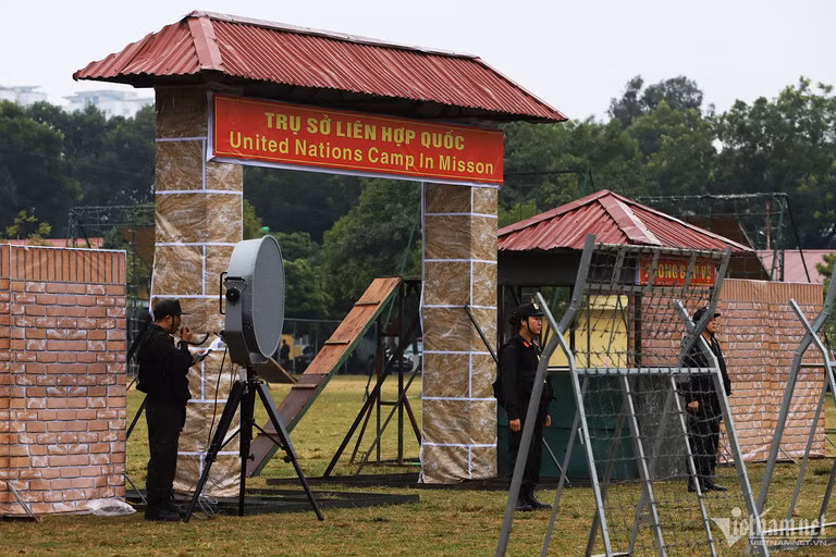 w-canh-sat-gin-giu-hoa-binh-17-copy-1-2023-992.jpg