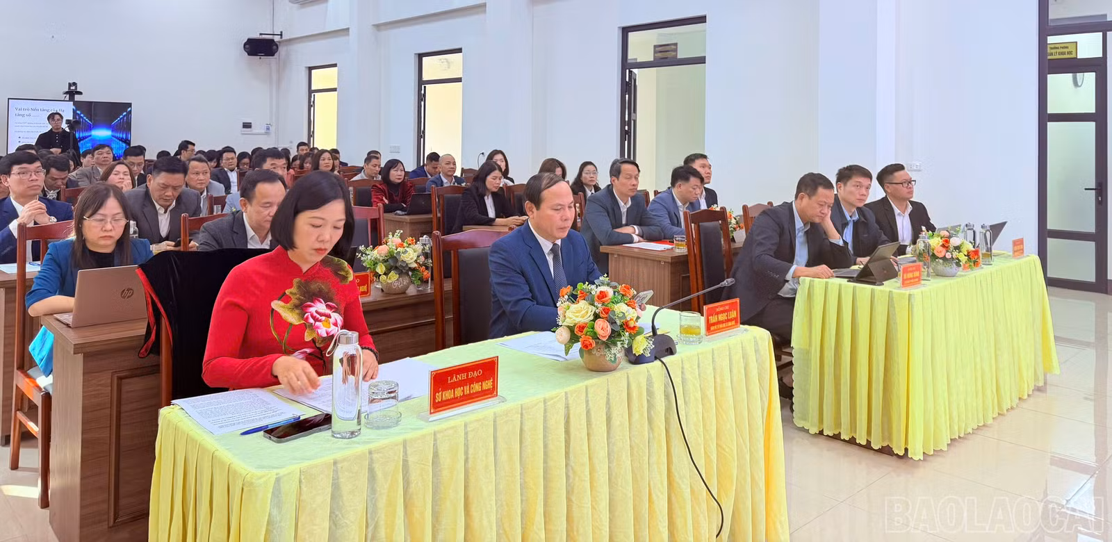 baolaocai-br_hoi-nghi.jpg