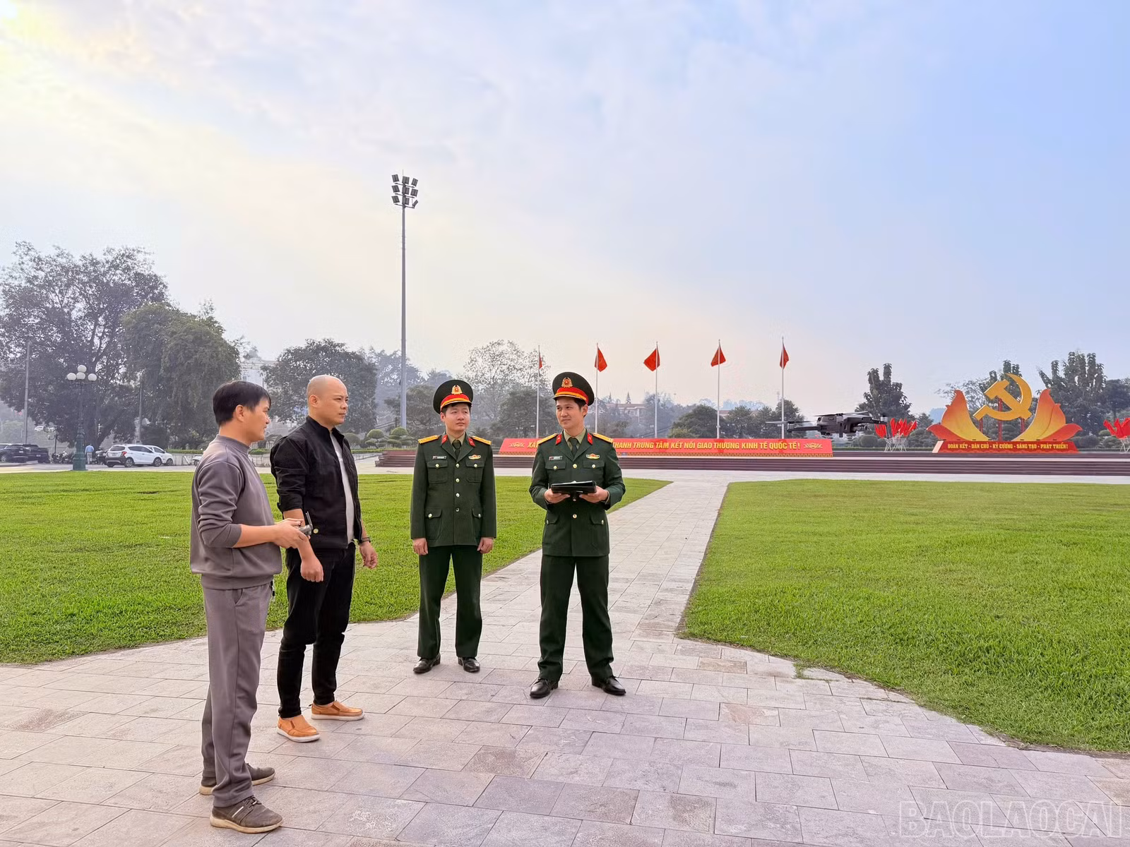 baolaocai-br_z7345107890785-0100406d457c4ed2f7f4051c295f489a.jpg
