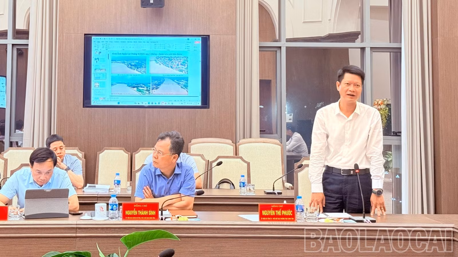 10-5360-6918.jpg