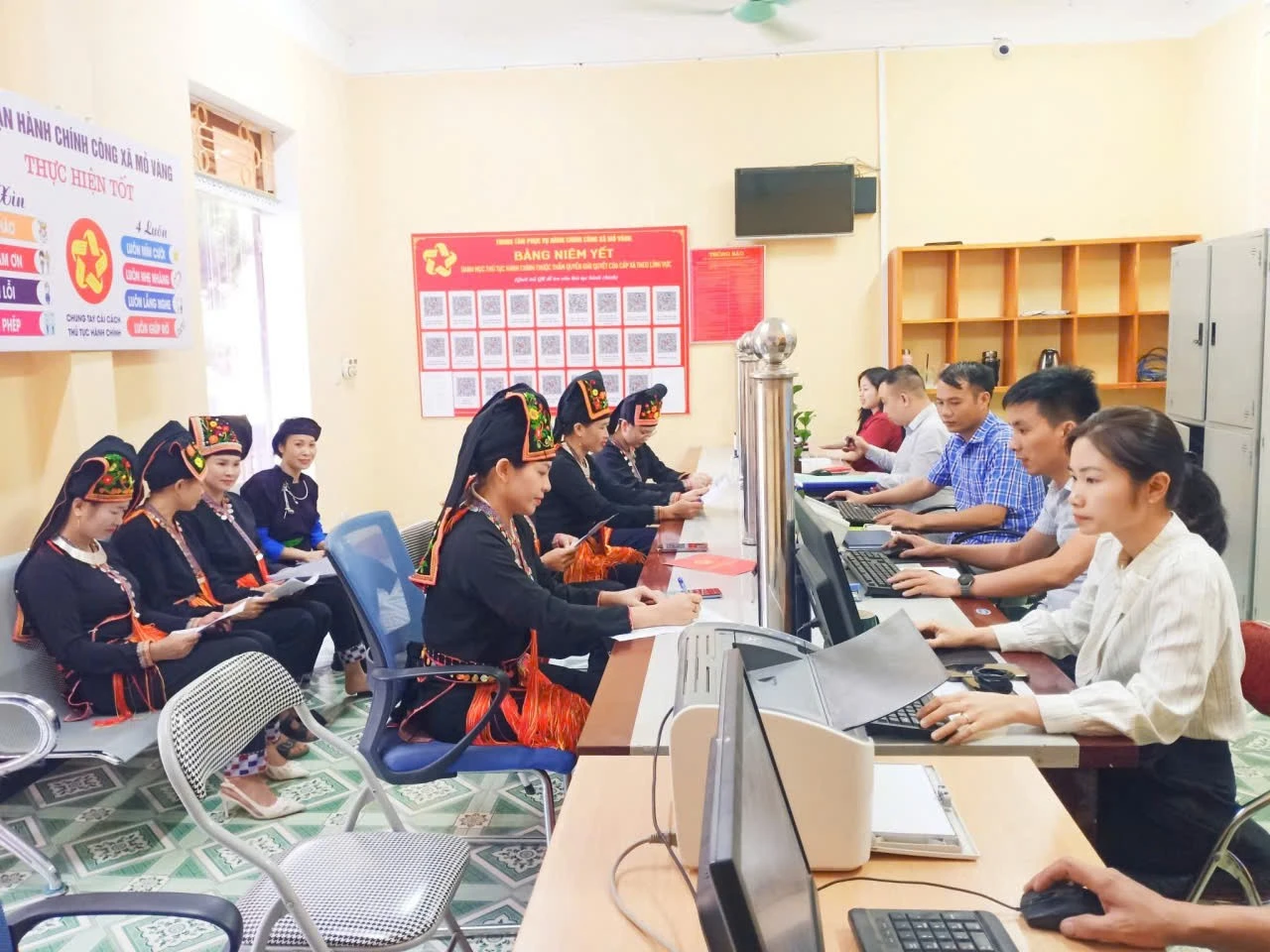Trung tâm PVHCC xã Mỏ Vàng được bố trí khoa học, tiện lợi cho đội ngũ và Nhân dân.