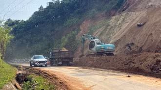 Nỗ lực khắc phục sạt lở trên tuyến Tỉnh lộ 162