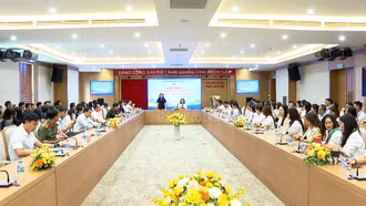 Lào Cai: Gặp mặt Đoàn kiểm tra công tác coi thi Kỳ thi tốt nghiệp THPT năm 2026
