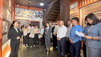 Đoàn đại biểu HĐND tỉnh Lào Cai thăm, làm việc tại tỉnh Vân Nam (Trung Quốc)