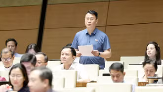 Đại biểu Quốc hội tỉnh Lào Cai Hà Đức Minh tham gia góp ý dự án Luật Tổ chức cơ quan điều tra hình sự (sửa đổi)