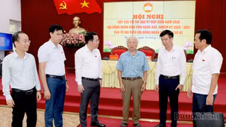 Chủ tịch UBND tỉnh Nguyễn Tuấn Anh tiếp xúc cử tri 5 xã sau kỳ họp giữa năm 2026