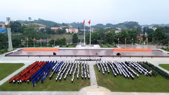"Học Bác để hành động, để đổi mới, để phụng sự Nhân dân"