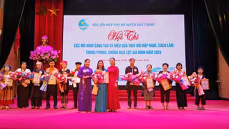 12 đội tham gia hội thi về chủ đề phòng, chống bạo lực gia đình